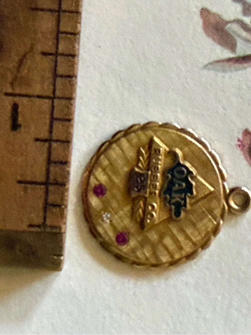 VTG Oak Rubber Co. Gold Award Pendant w/ Diamond & Rubies 5.2g 1/5 10kt Gold